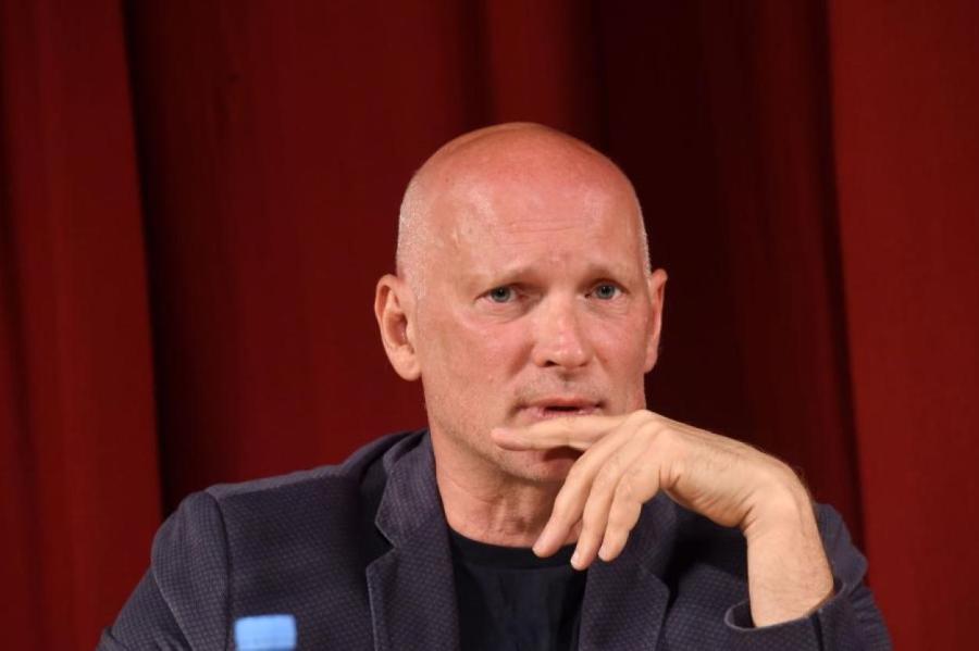 «Латвийские русские - не латвийские русские» - Херманис о результатах выборов