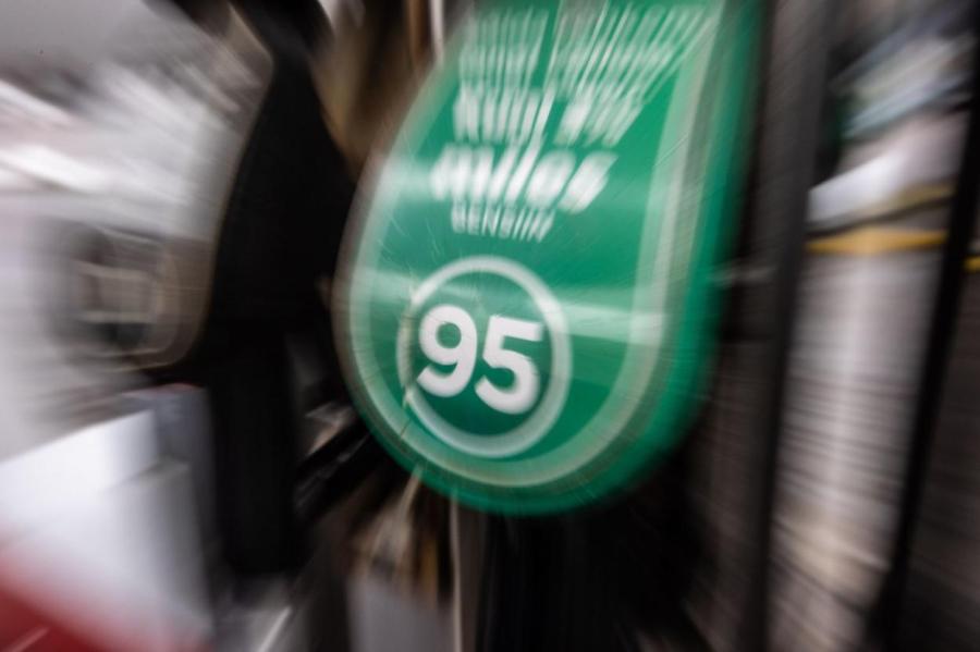 Цены на нефть упали